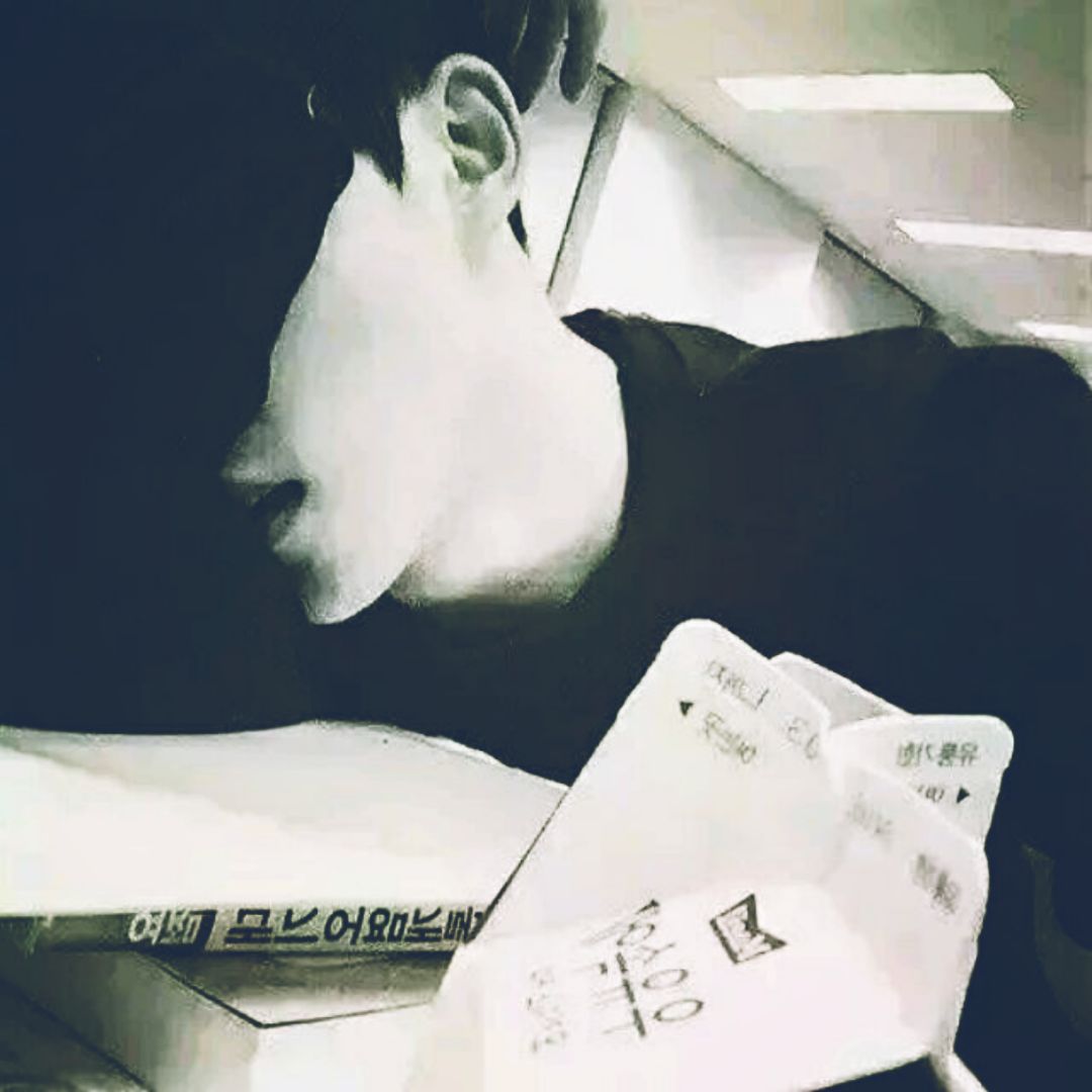 最帅的辣个蓝孩