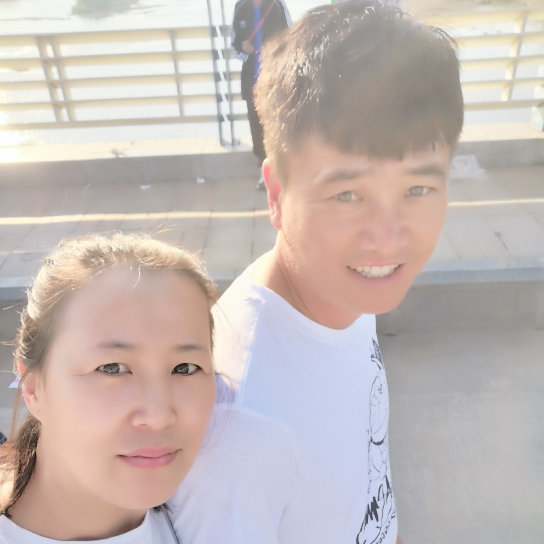 爱吃东北大米的小番茄