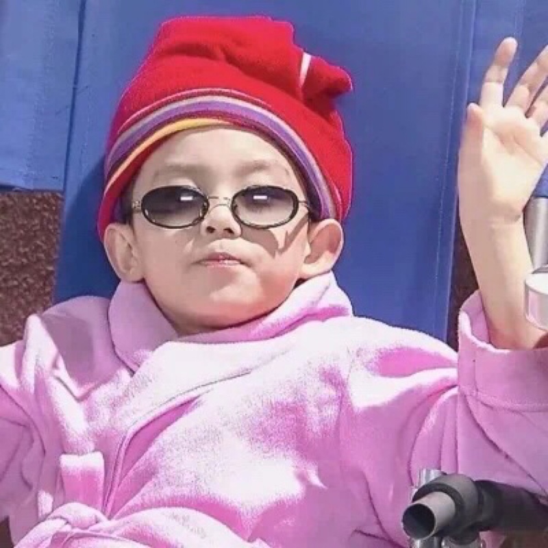 红鲤鱼与绿鲤鱼