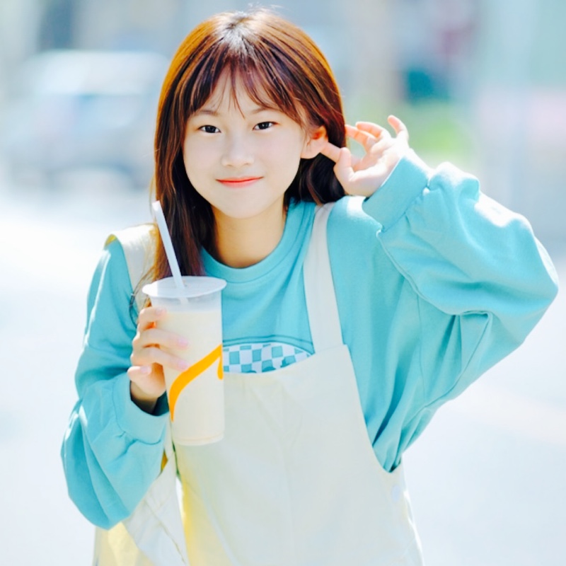 用我三生烟火换你一世迷离