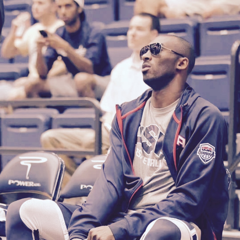 逗比比逗吃豆豆