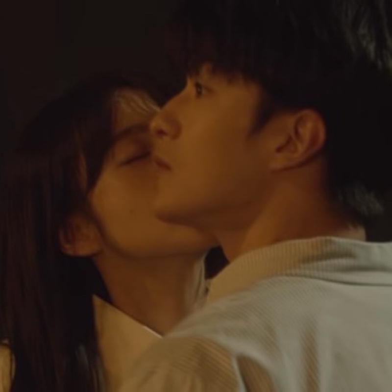 呆桃味儿的啵啵