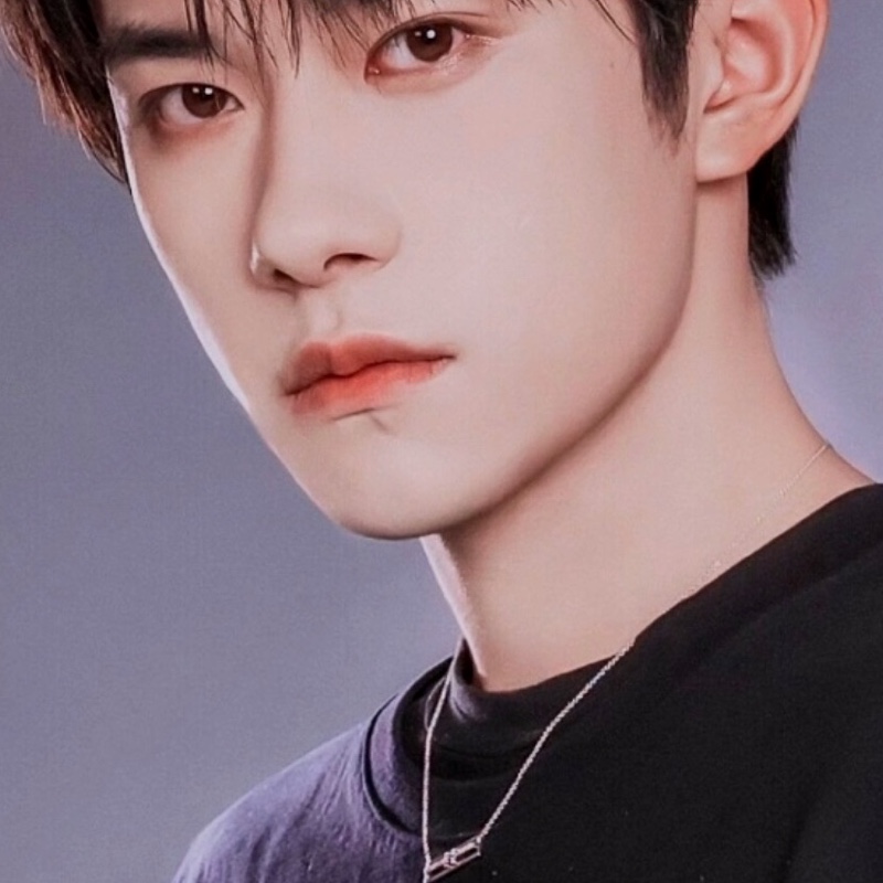 爱吃溜炒肥肠的可爱多炸y