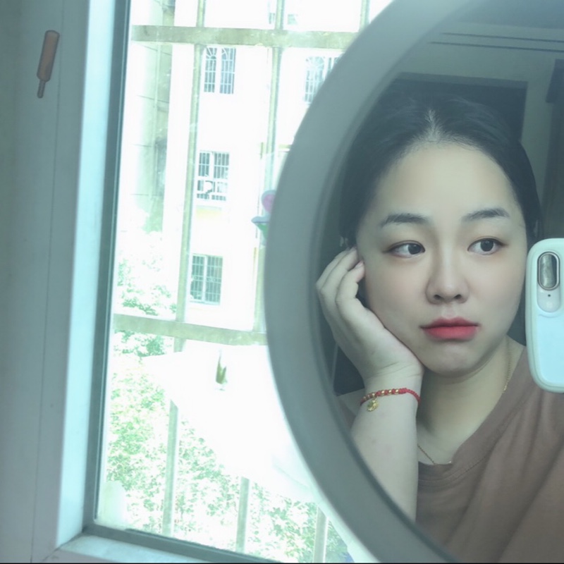 爱吃豆椒排骨的布丁