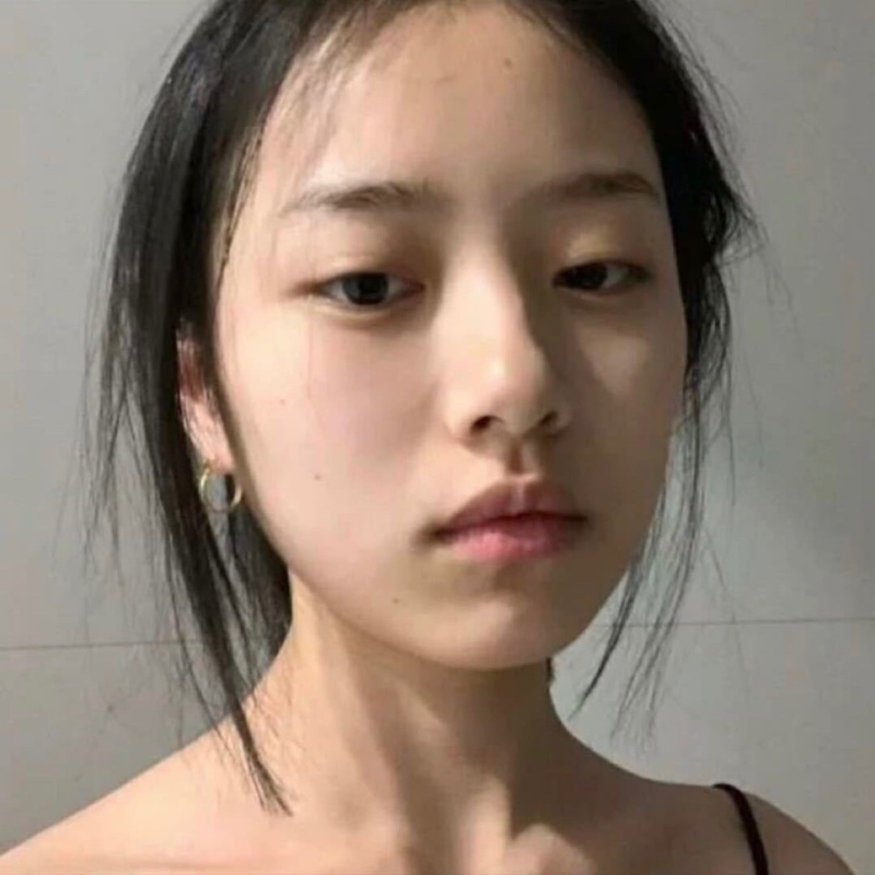 黑糊糊的丑八怪苗