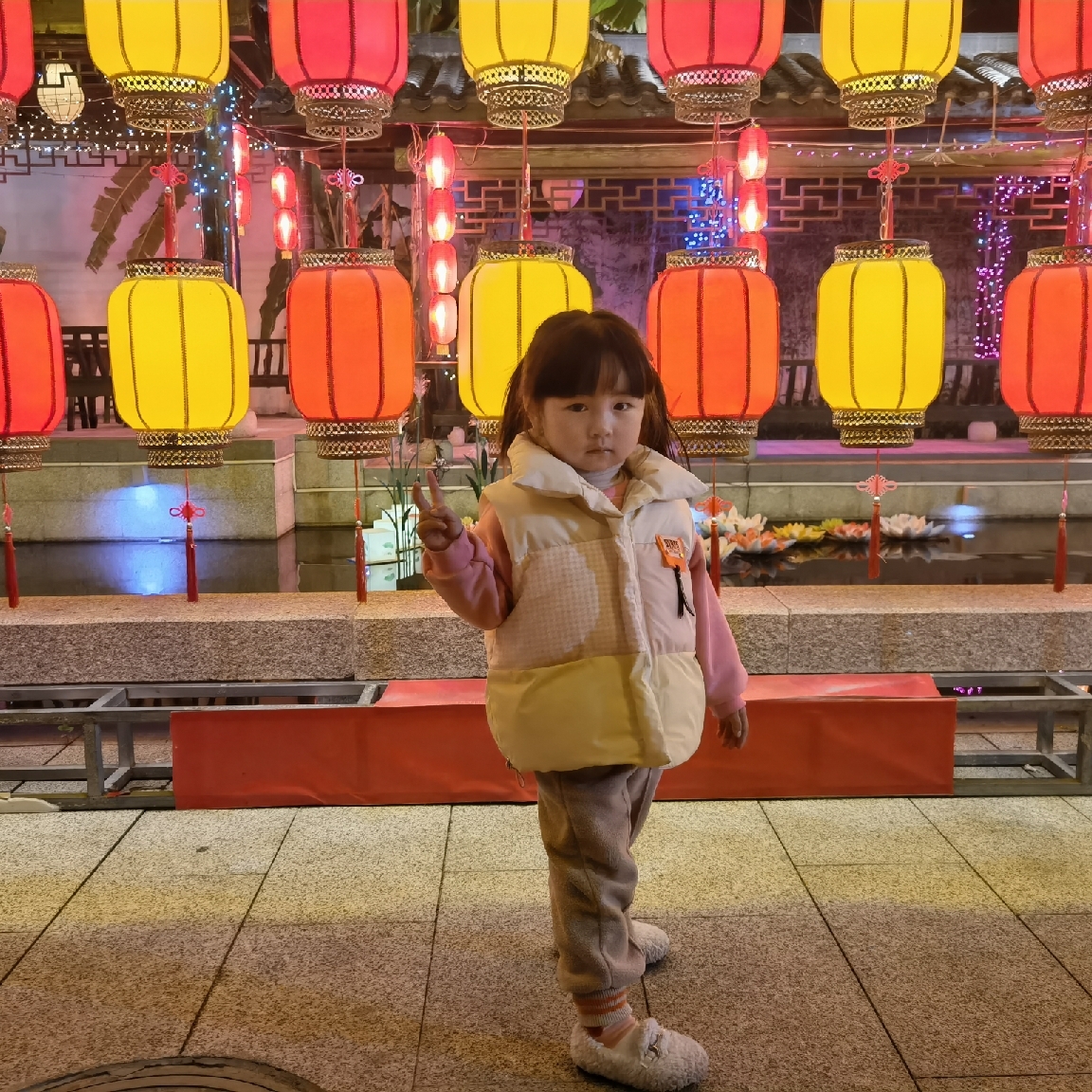 爱吃轻乳蛋糕的宠爱