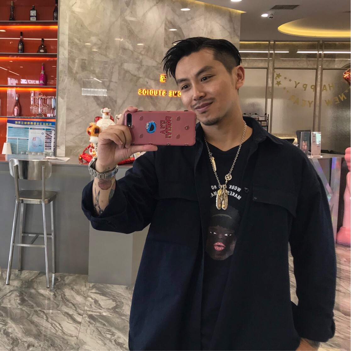 没有话题感的暖男