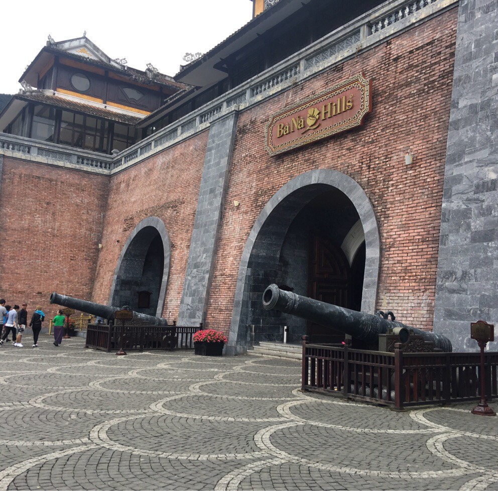 朗朗晴空日行万里