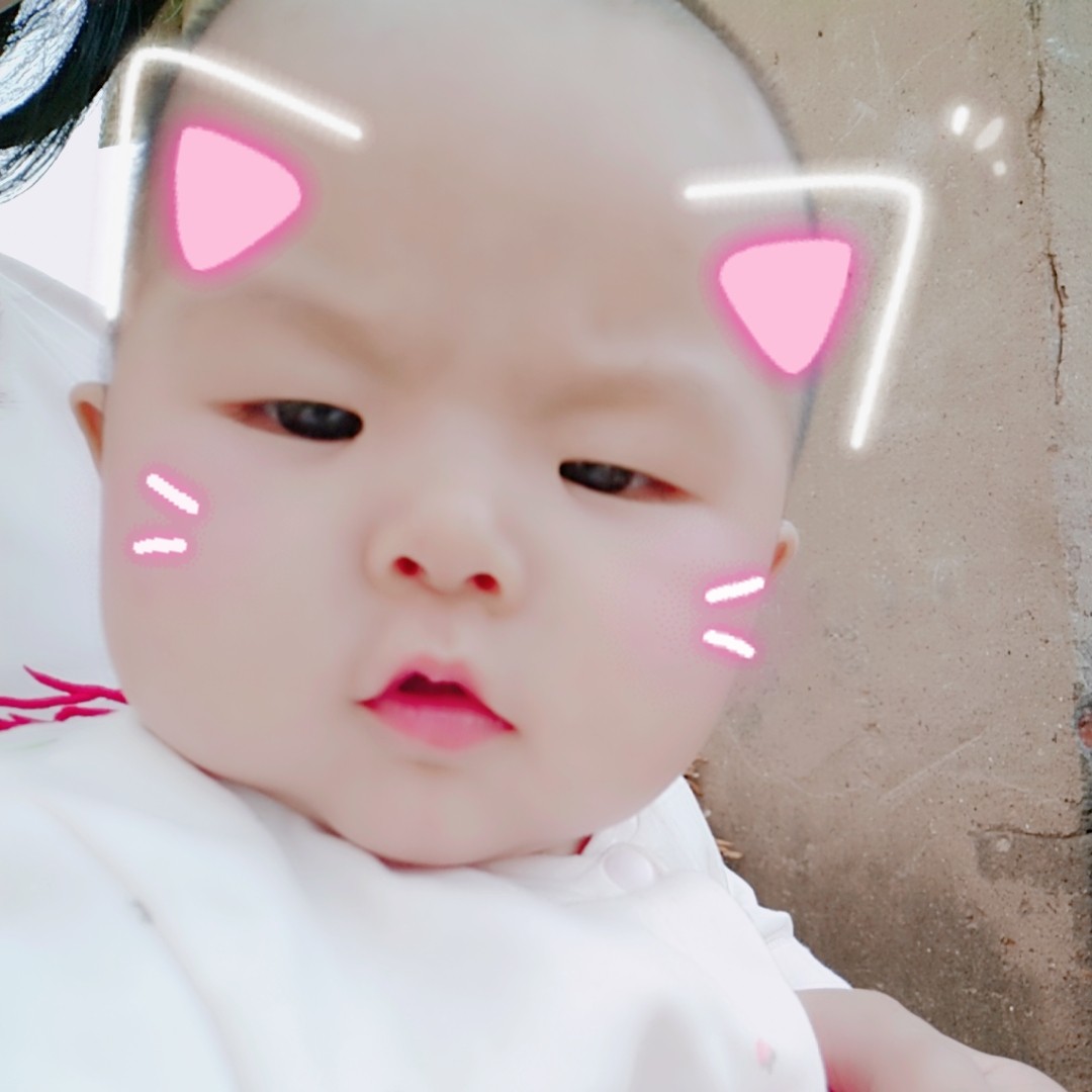 呼冉梦龙的熊脸