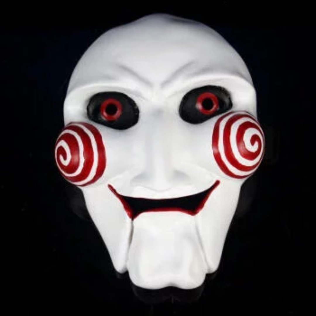 脸大眼小鼻子尖