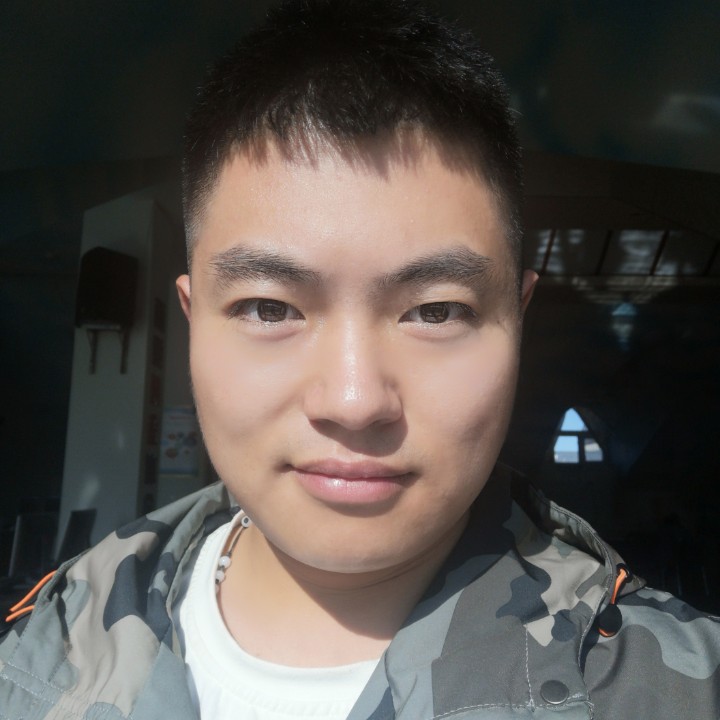 泽远努力攒钱中