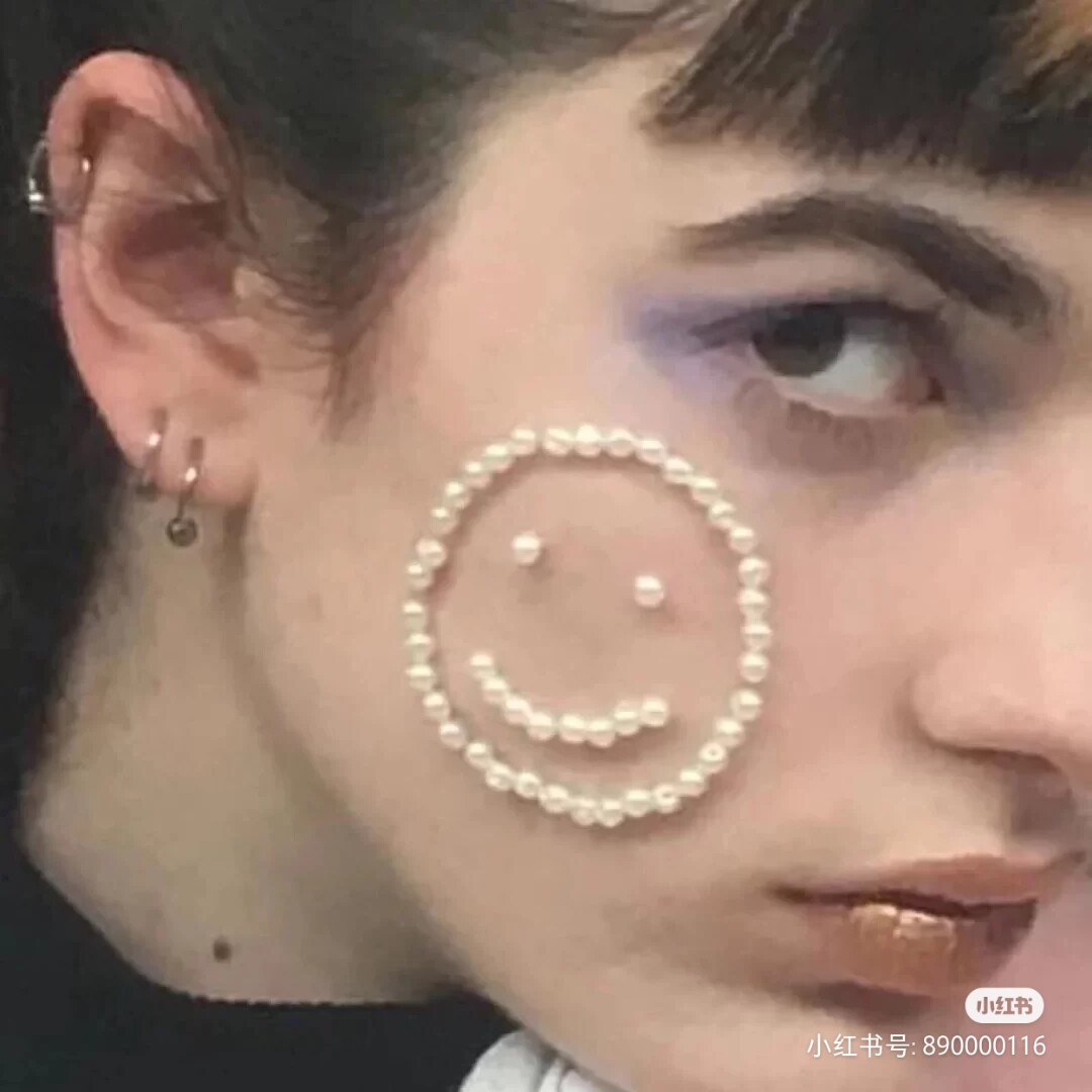 五月的小尾巴zz