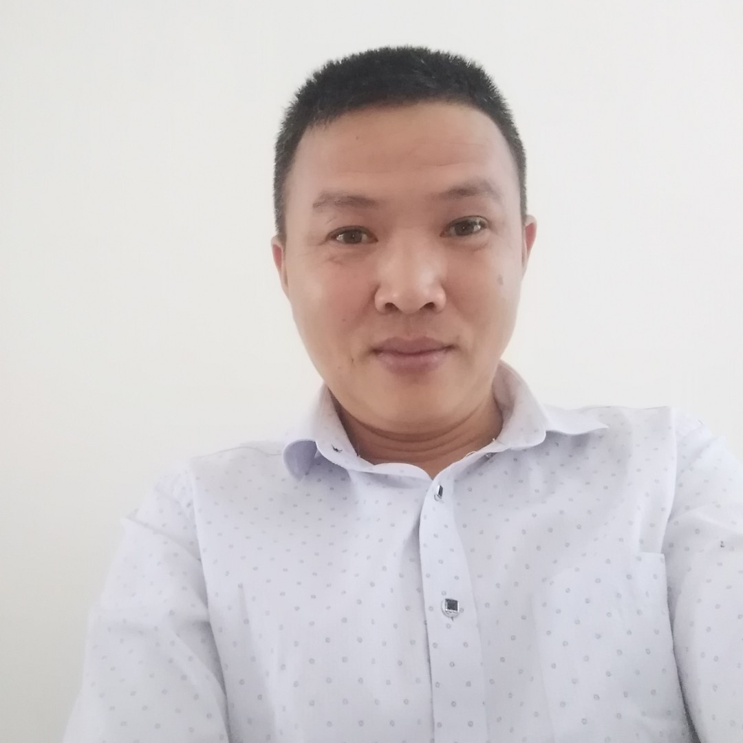 爬上山顶看未来