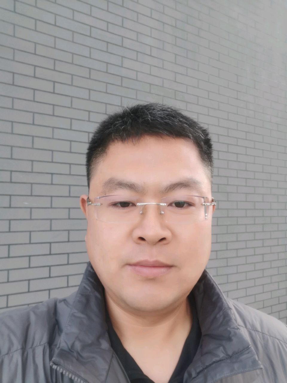 烟台威海阁楼天窗