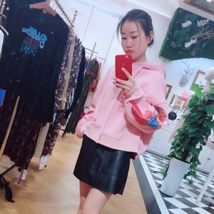 爱吃炸米豆腐的哈利