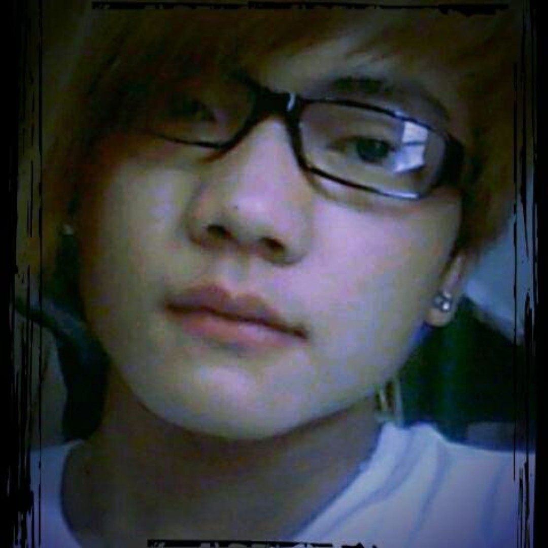 爱吃红酒醉虾的跳跳