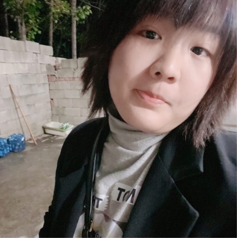 爱吃炒五花肉的小心心