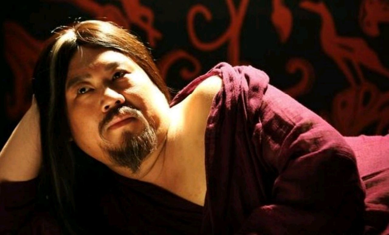 哼我再也不跟你玩了