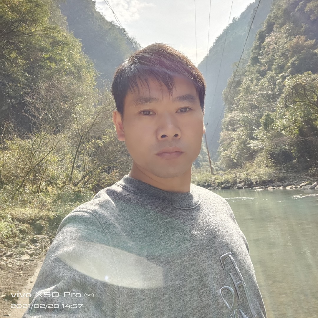 爱吃开胃鱼片的青豆