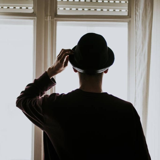 爱吃蟹柳寿司的特工