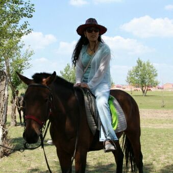 安逸＠(￣-￣)＠