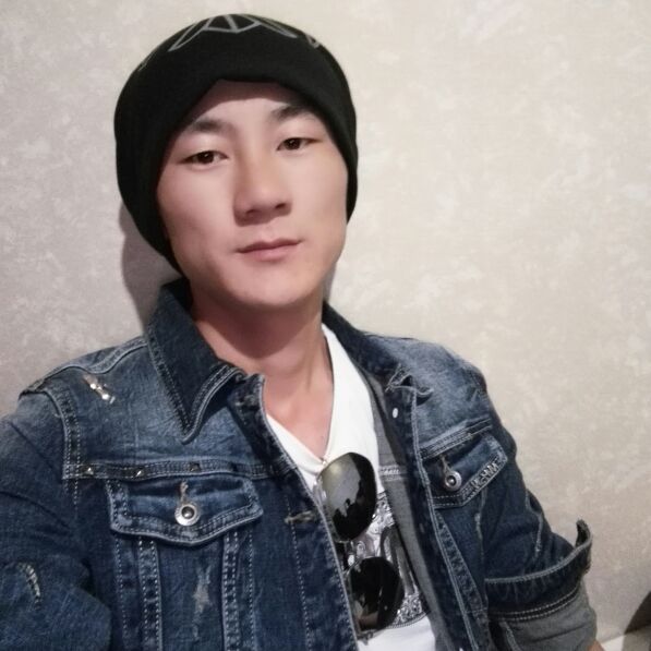 左手萤火右手打坐