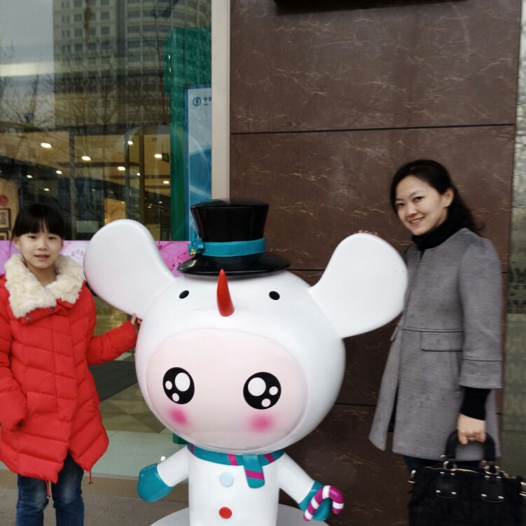 深紫色的轮苞血桐