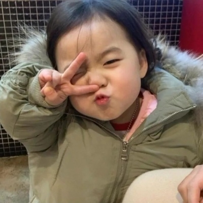 你算哪块小饼干^皿^