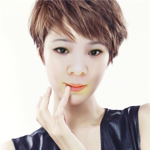 鲜黄的丹桂巴美