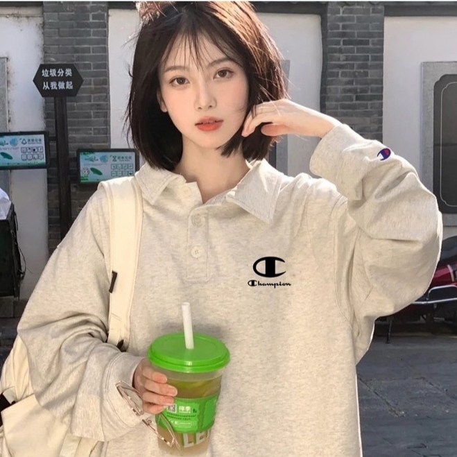 灰蓝色的球柱草属