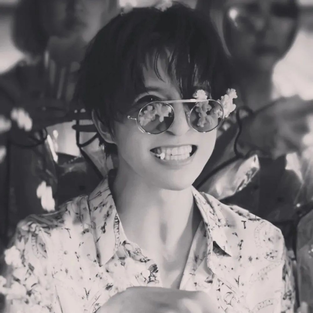 热门人物薛之谦