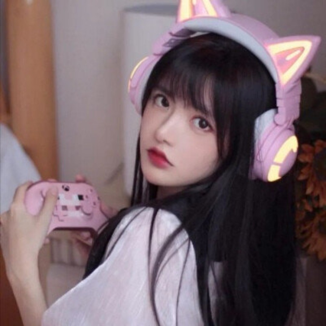 抱着月亮打盹^O^