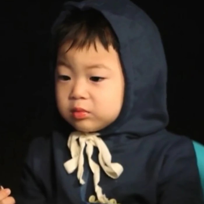 服饰监察员-8846