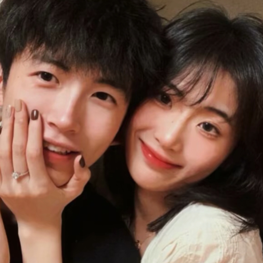 爱吃一口酥的香菇