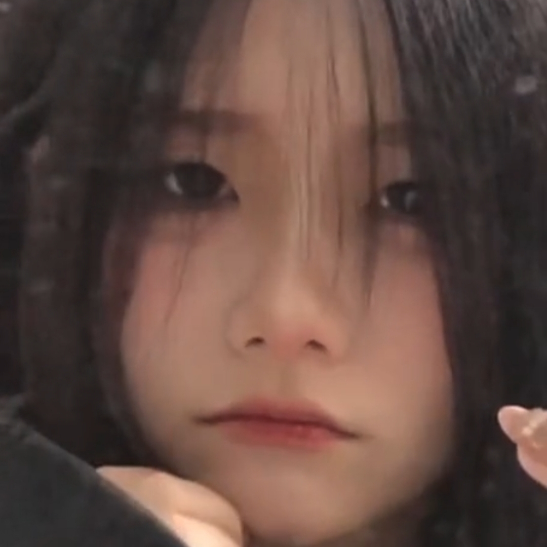 快乐的大头娃娃