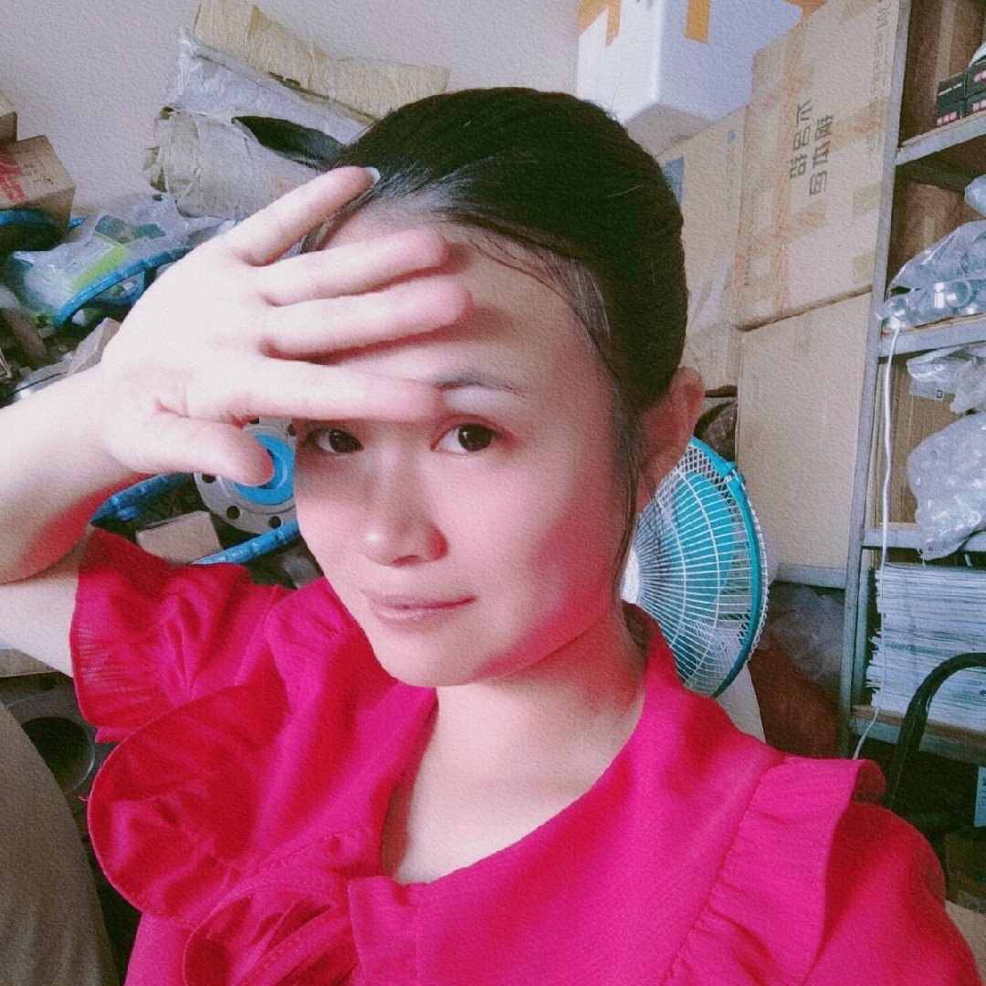 爱吃三丝一果的探险家