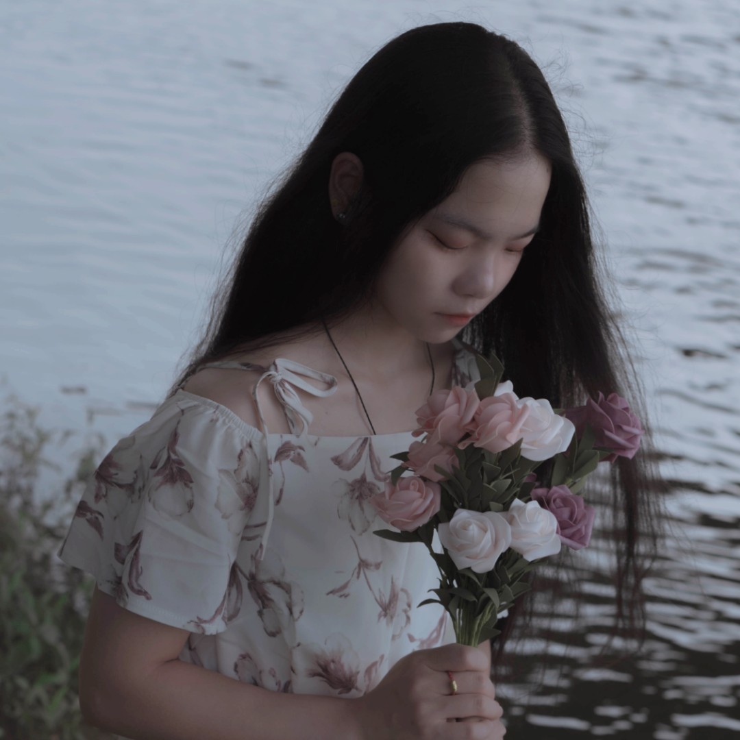 爱吃西瓜皮粥的火星