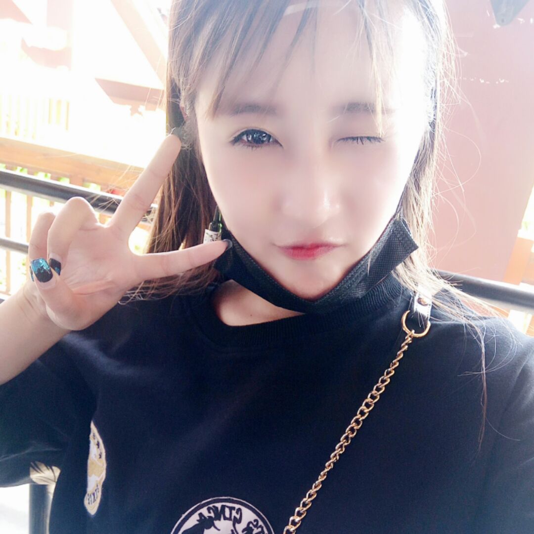 南边的小树娇儿