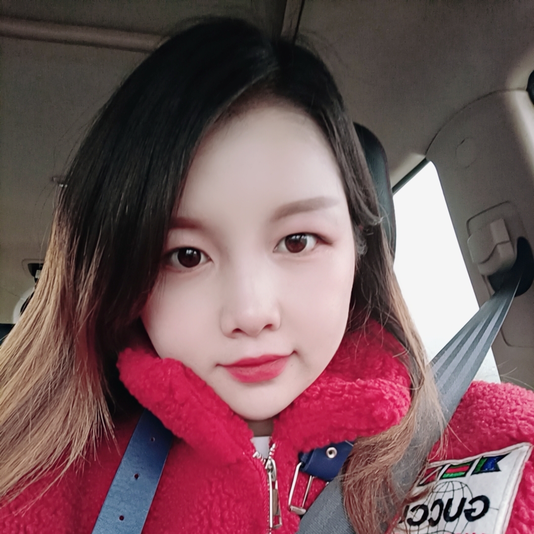 爱吃笋菇肉丝的皮皮虾洪小