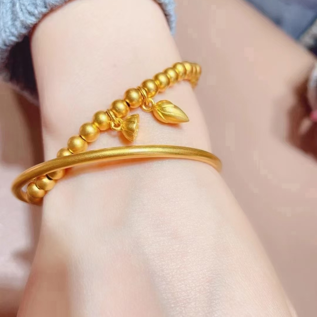 爱吃三丝会首的学霸