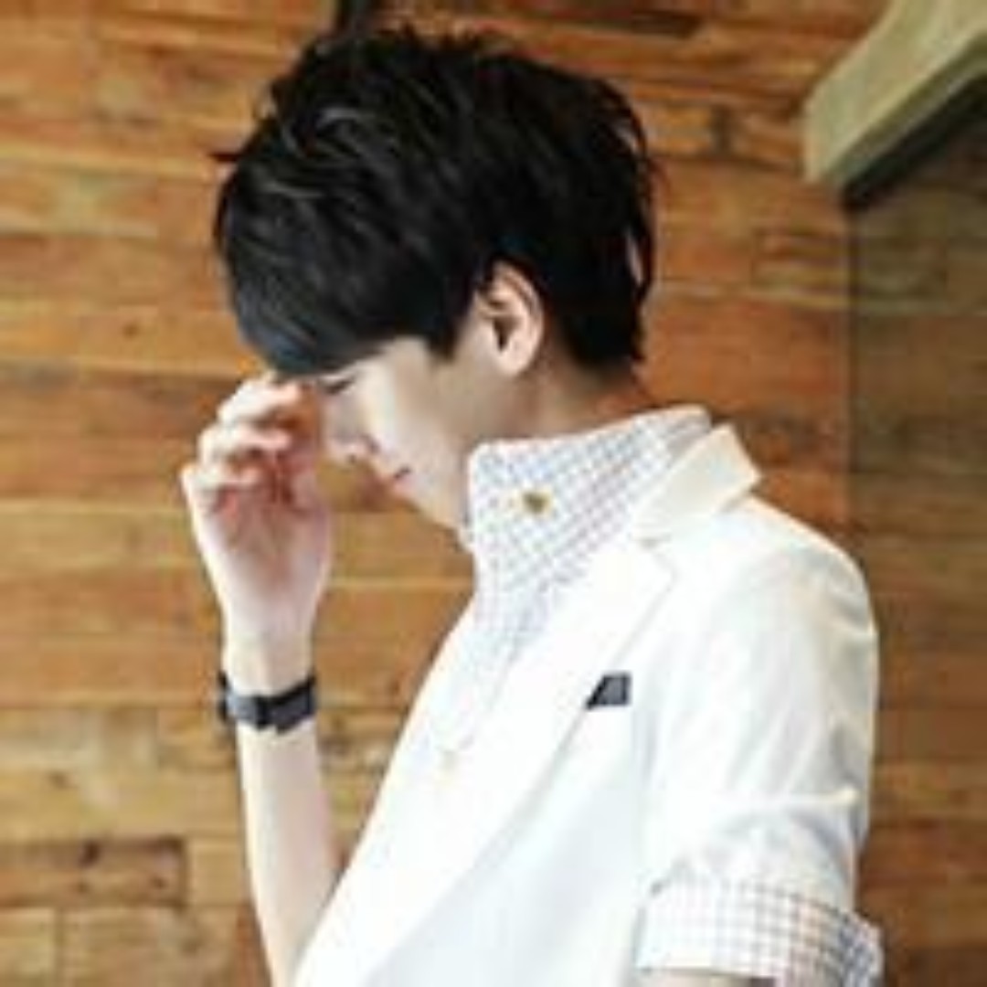 温暖的怀抱丶只给你靠