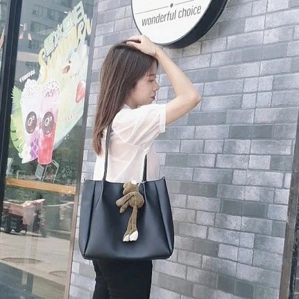 爱吃法国吐司的覆盆子