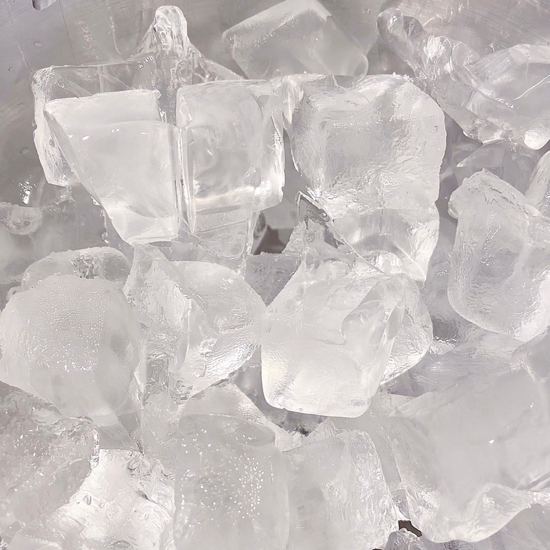 跟谁撒娇臭妹妹