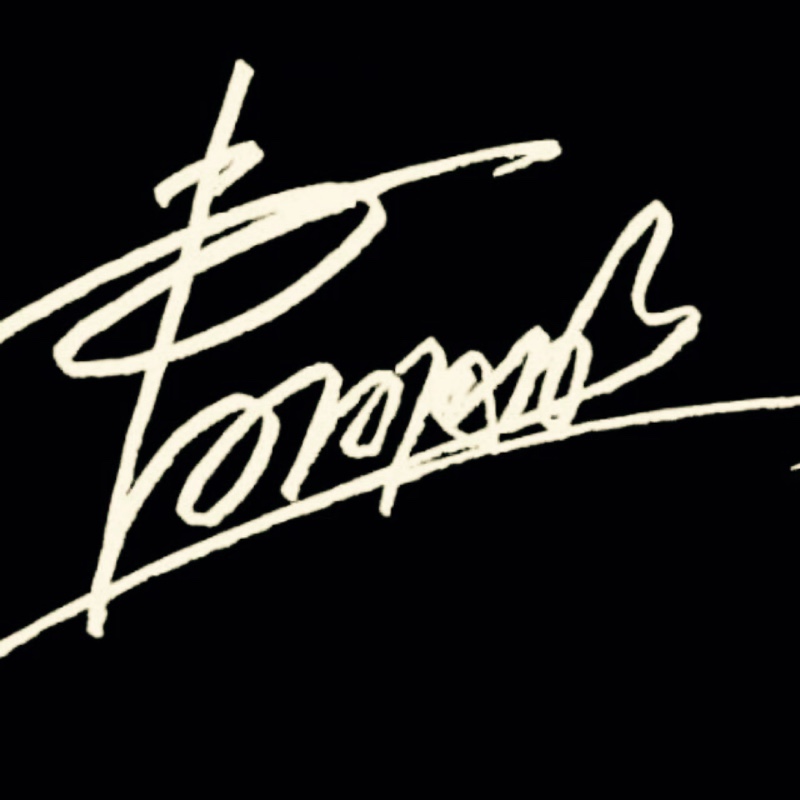 一个可爱蓝孩子