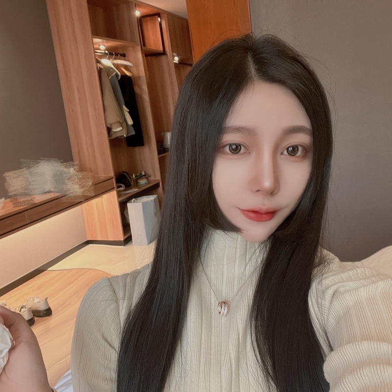 薇薇爱喝酸奶:-x