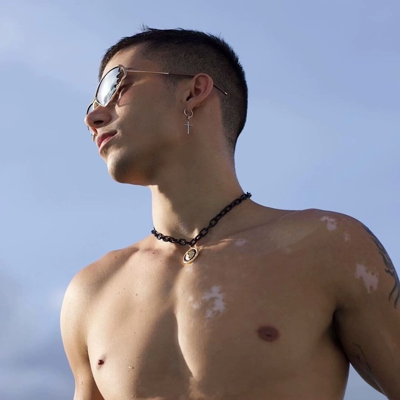 爱吃一品赤参的先锋hz