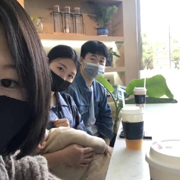 依旧光芒万丈耶