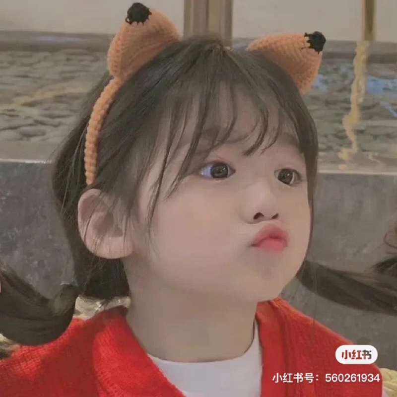 灰白的不丹杜鹃