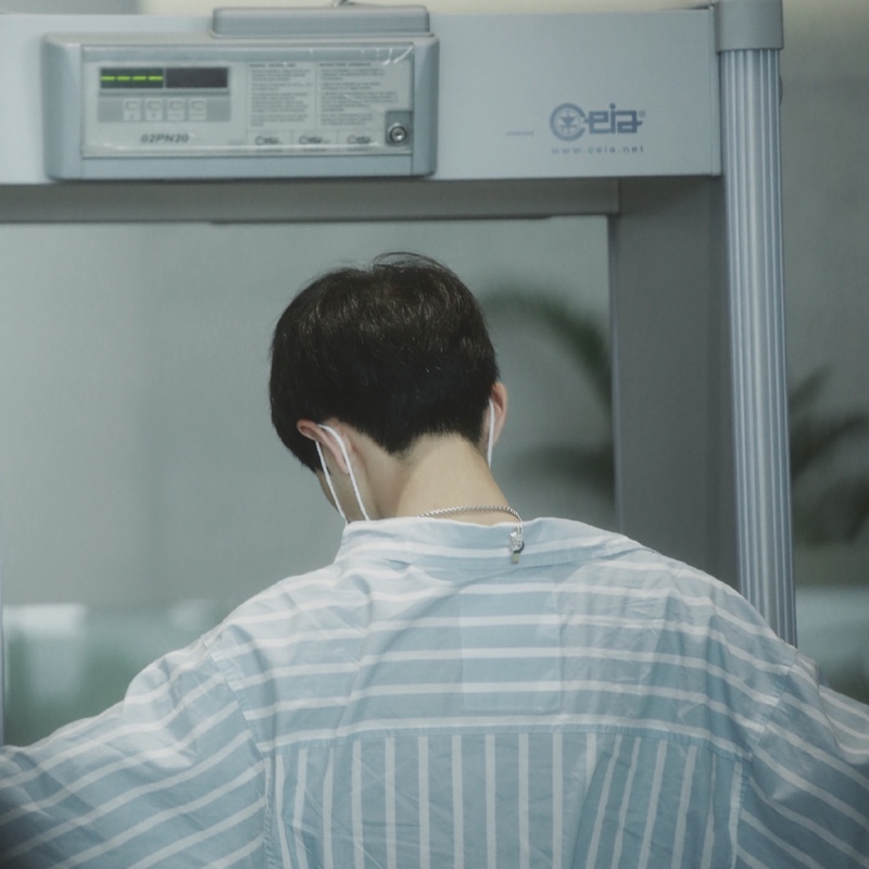 寄居蟹爱挖沙子