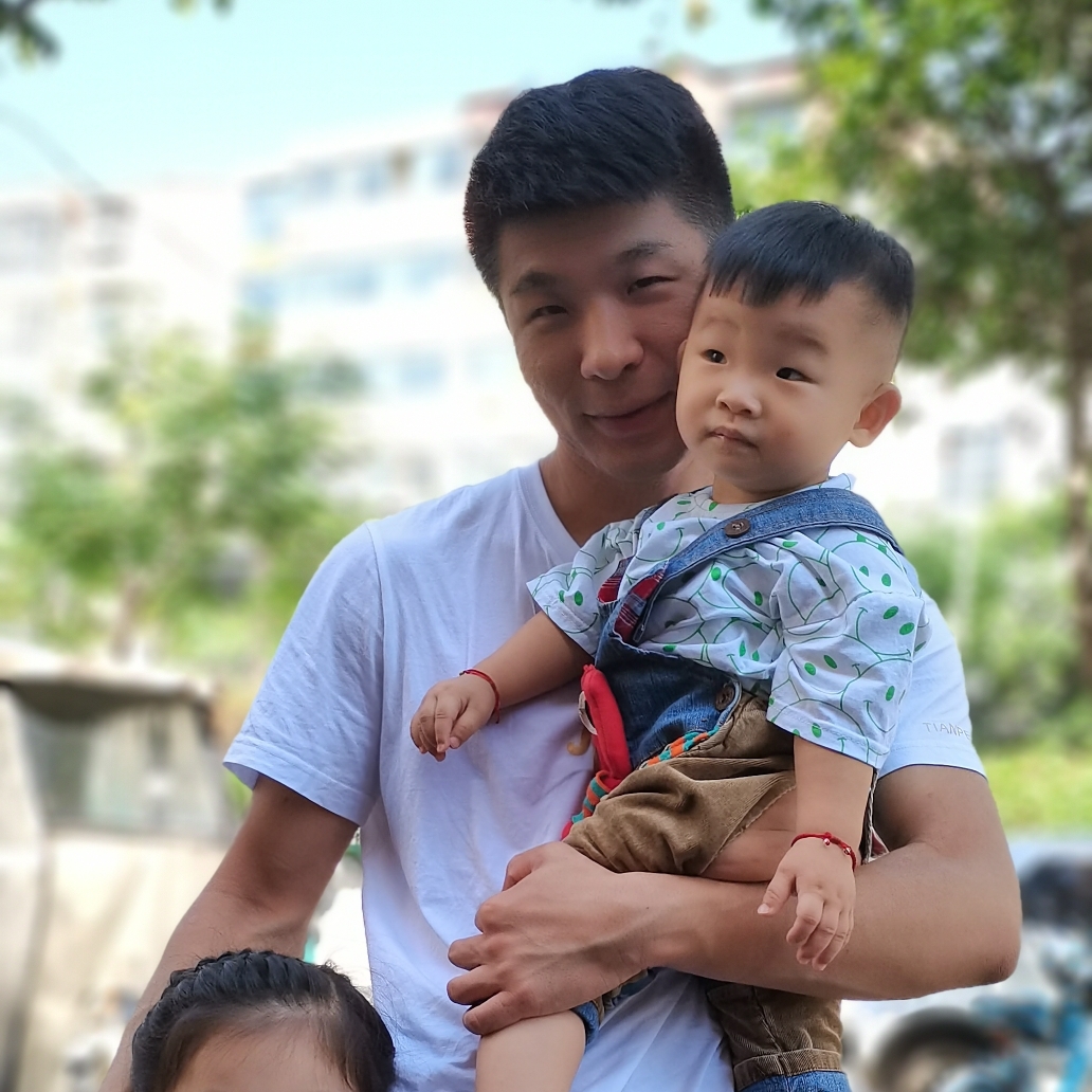 爱吃三酱鸡腿的梦想者